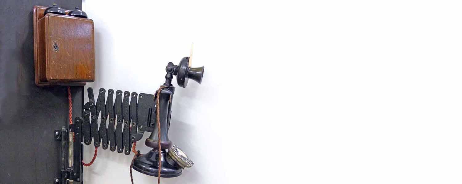 Queensland Telecommunications Museum-telephones_03.jpg